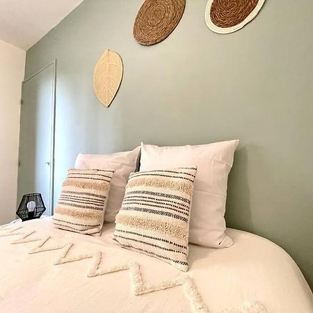 Apartament L'Instant Present - Calme & Elegant Proche Gare Roanne Zewnętrze zdjęcie